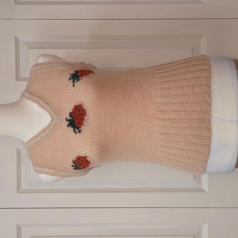Y2K Whimsical Kitsch Strawberry Knit Sweater Vest Kimchi Blue Size M (XS/S) Top